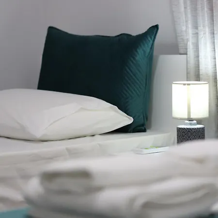 Robert Center Apartmán Berat