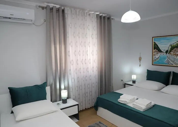 公寓 Robert Center *