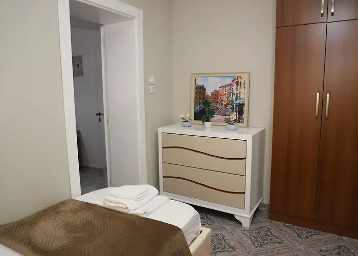 Robert Center 公寓 *